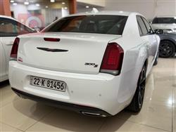 کرایسلەر 300